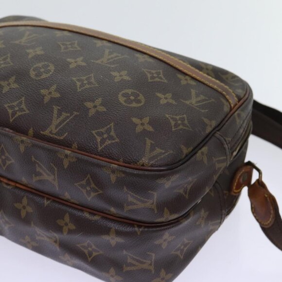 Authentic LOUIS VUITTON Monogram Reporter PM Shoulder Bag M45254 LV - Picture 7 of 16